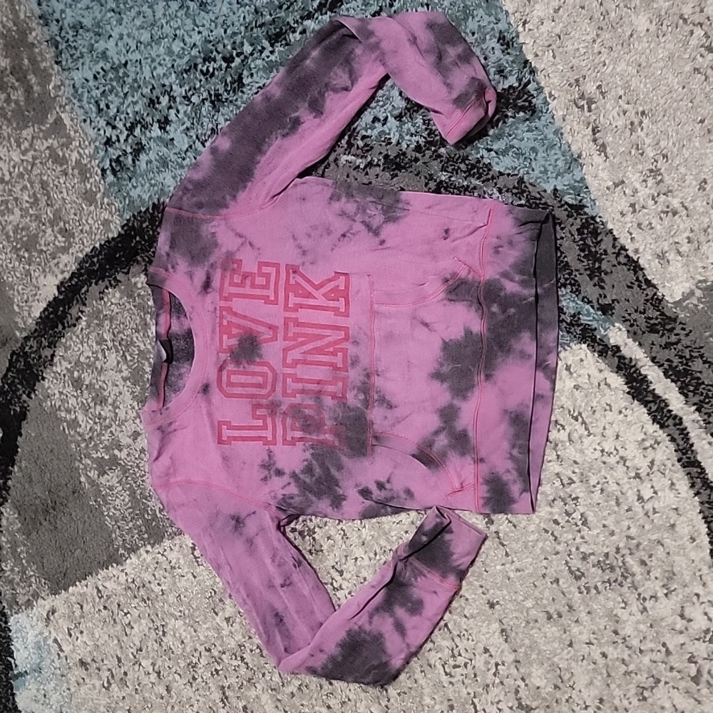 PINK VS tye-dye sweater